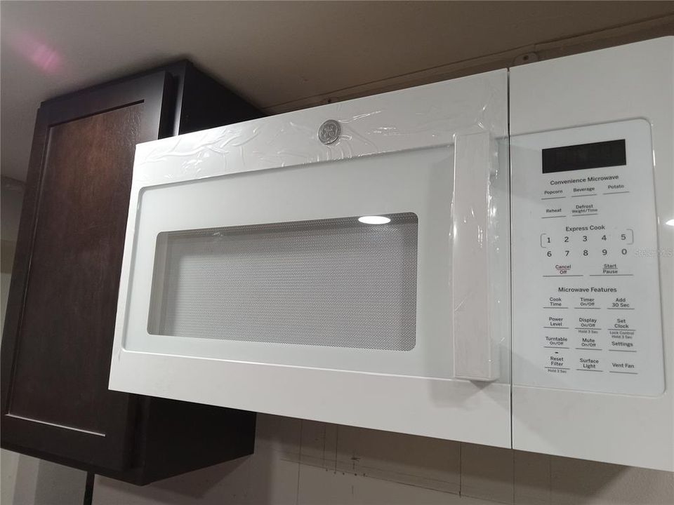 En Venta: $236,360 (2 camas, 1 baños, 1073 Pies cuadrados)