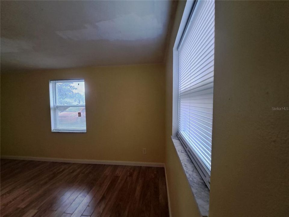 En Venta: $236,360 (2 camas, 1 baños, 1073 Pies cuadrados)