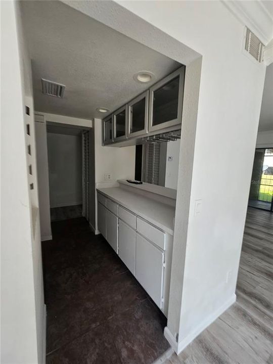 For Sale: $139,000 (2 beds, 2 baths, 1222 Square Feet)