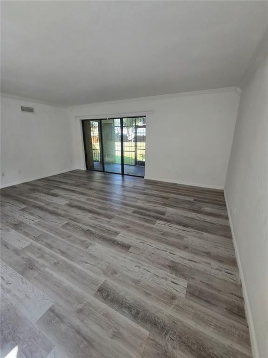 For Sale: $139,000 (2 beds, 2 baths, 1222 Square Feet)