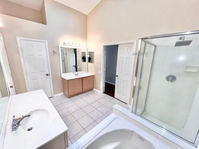 For Rent: $2,450 (3 beds, 2 baths, 2042 Square Feet)