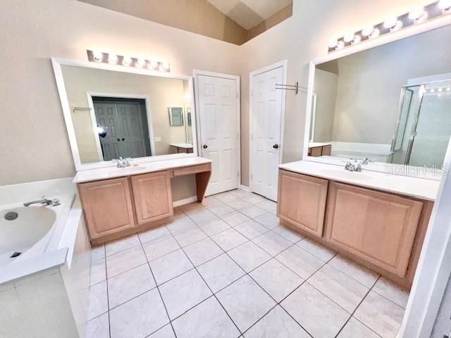 For Rent: $2,450 (3 beds, 2 baths, 2042 Square Feet)