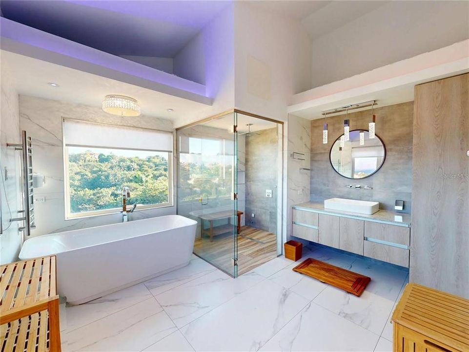 En Venta: $3,000,000 (5 camas, 5 baños, 5383 Pies cuadrados)