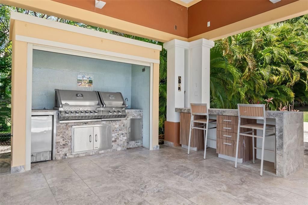En Venta: $3,000,000 (5 camas, 5 baños, 5383 Pies cuadrados)