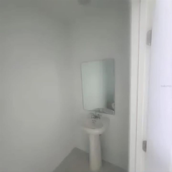 For Rent: $2,600 (5 beds, 2 baths, 2388 Square Feet)