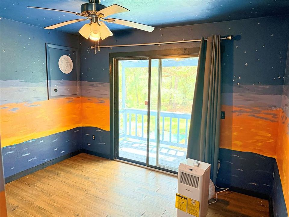 En Venta: $270,000 (3 camas, 2 baños, 2232 Pies cuadrados)