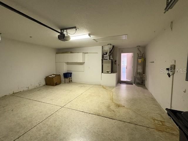 For Rent: $1,995 (3 beds, 2 baths, 1576 Square Feet)