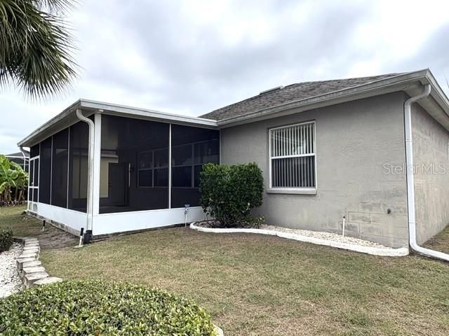 For Rent: $1,995 (3 beds, 2 baths, 1576 Square Feet)