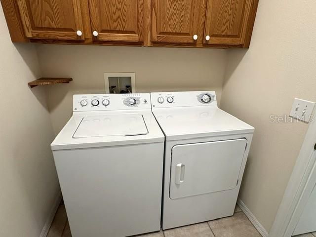 For Rent: $1,995 (3 beds, 2 baths, 1576 Square Feet)