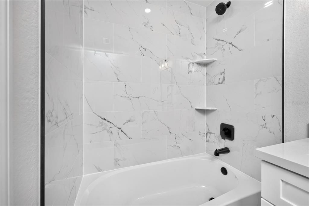 For Rent: $1,699 (3 beds, 2 baths, 1200 Square Feet)