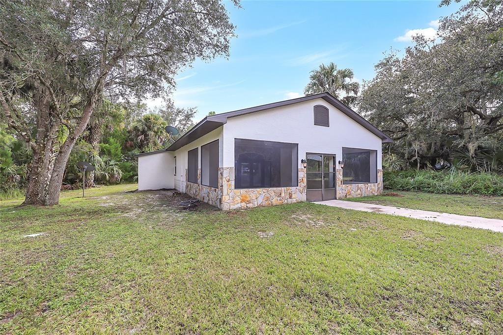 En Venta: $450,000 (2 camas, 1 baños, 1000 Pies cuadrados)