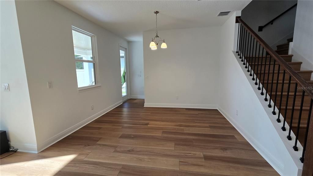 В аренду: $3,800 (5 спален, 4 ванн, 3542 Квадратных фут)