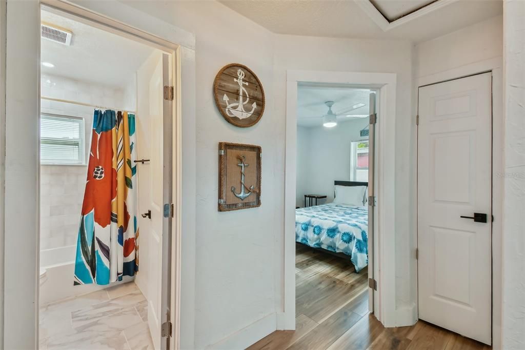 На продажу: $404,990 (3 спален, 1 ванн, 1008 Квадратных фут)
