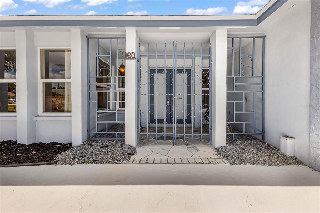 For Sale: $274,000 (3 beds, 2 baths, 1777 Square Feet)