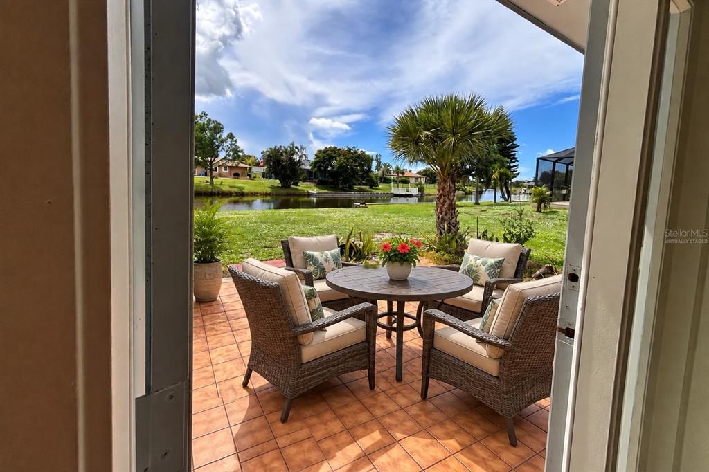 For Sale: $274,000 (3 beds, 2 baths, 1777 Square Feet)