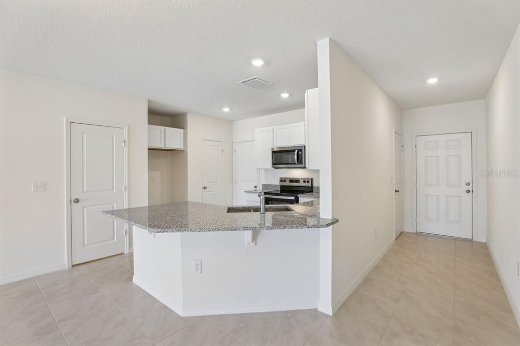 For Sale: $219,534 (3 beds, 2 baths, 1557 Square Feet)