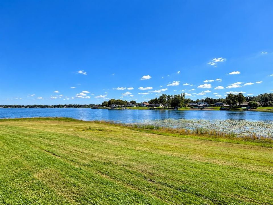 For Rent: $1,350 (1 beds, 1 baths, 644 Square Feet)
