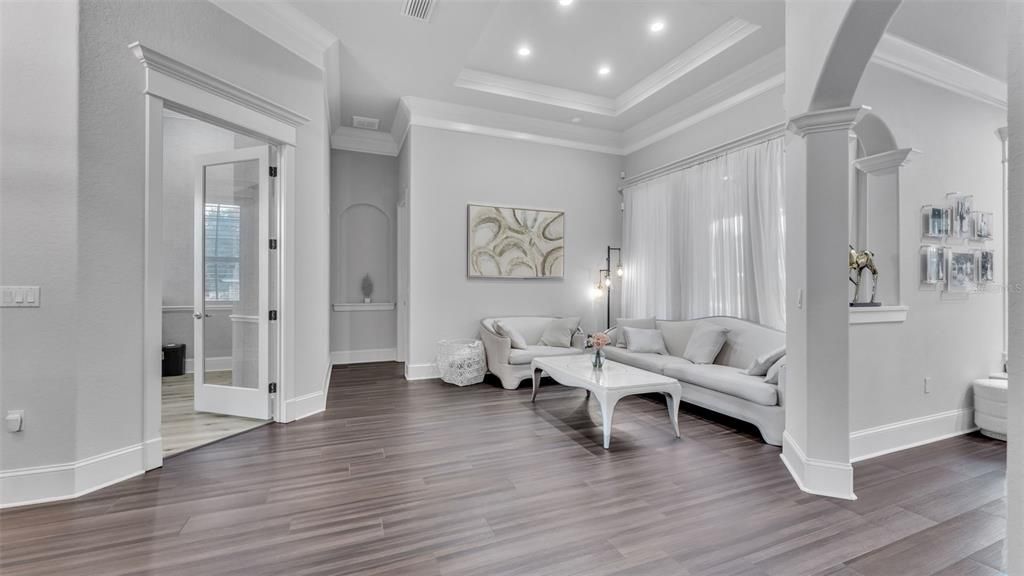 На продажу: $950,000 (5 спален, 3 ванн, 3627 Квадратных фут)