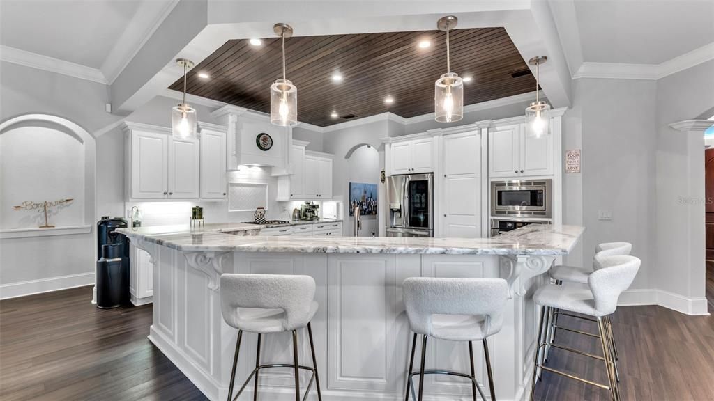 На продажу: $950,000 (5 спален, 3 ванн, 3627 Квадратных фут)
