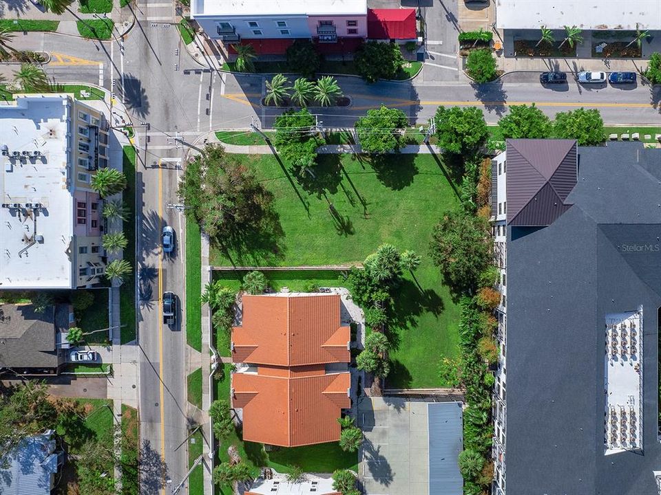 For Sale: $1,500,000 (0.15 acres)
