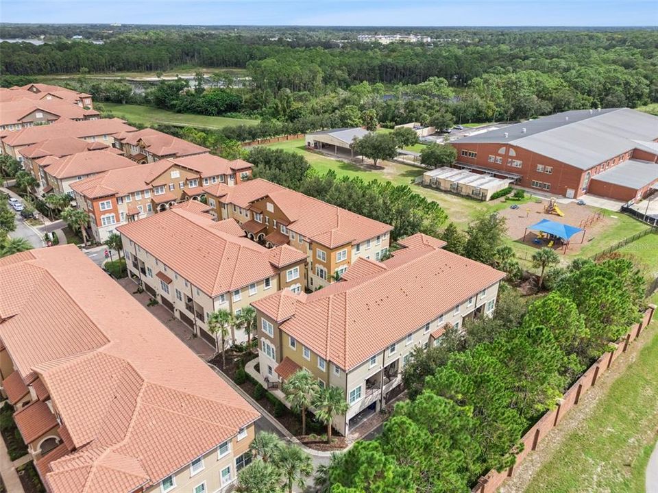 : $425,000 (4 camas, 3 baños, 2014 Pies cuadrados)