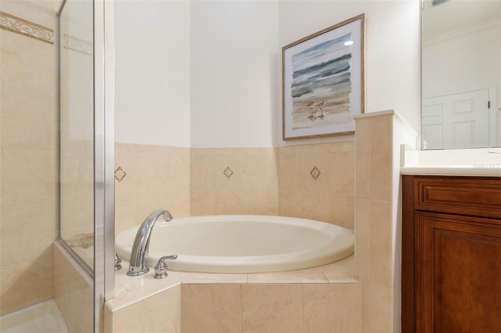 For Sale: $419,000 (3 beds, 2 baths, 1264 Square Feet)