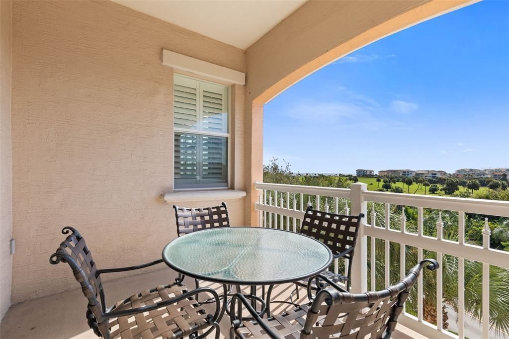 For Sale: $419,000 (3 beds, 2 baths, 1264 Square Feet)