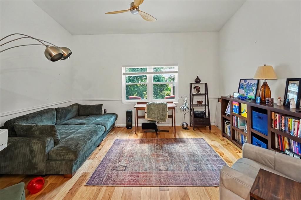 For Sale: $1,000,000 (4 beds, 3 baths, 4391 Square Feet)