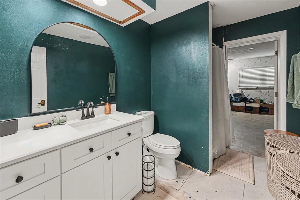 For Sale: $1,000,000 (4 beds, 3 baths, 4391 Square Feet)