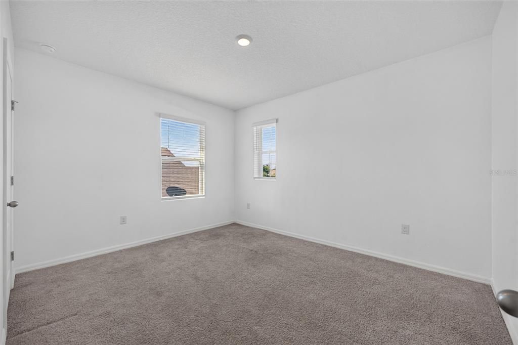 For Sale: $464,900 (5 beds, 3 baths, 2889 Square Feet)