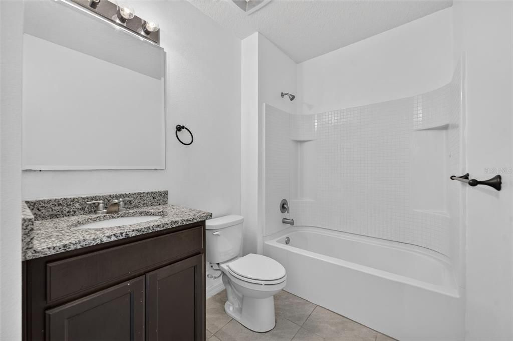 For Sale: $464,900 (5 beds, 3 baths, 2889 Square Feet)