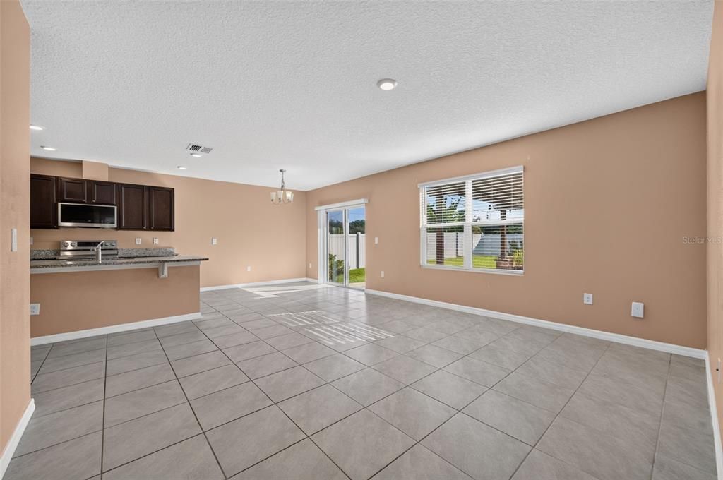 For Sale: $464,900 (5 beds, 3 baths, 2889 Square Feet)