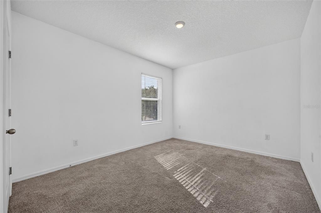 For Sale: $464,900 (5 beds, 3 baths, 2889 Square Feet)