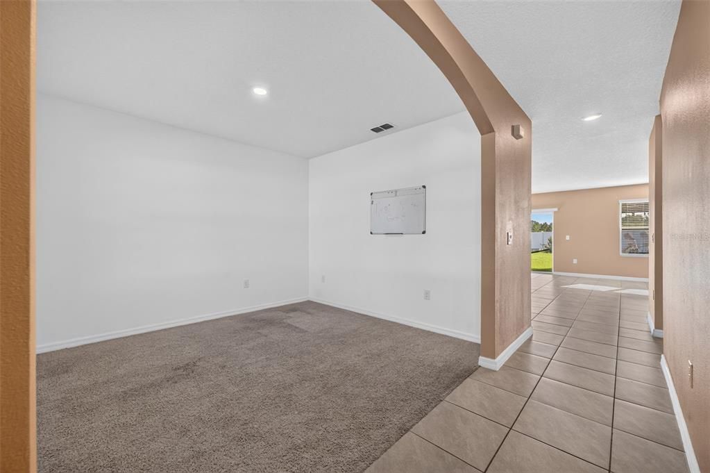 For Sale: $464,900 (5 beds, 3 baths, 2889 Square Feet)
