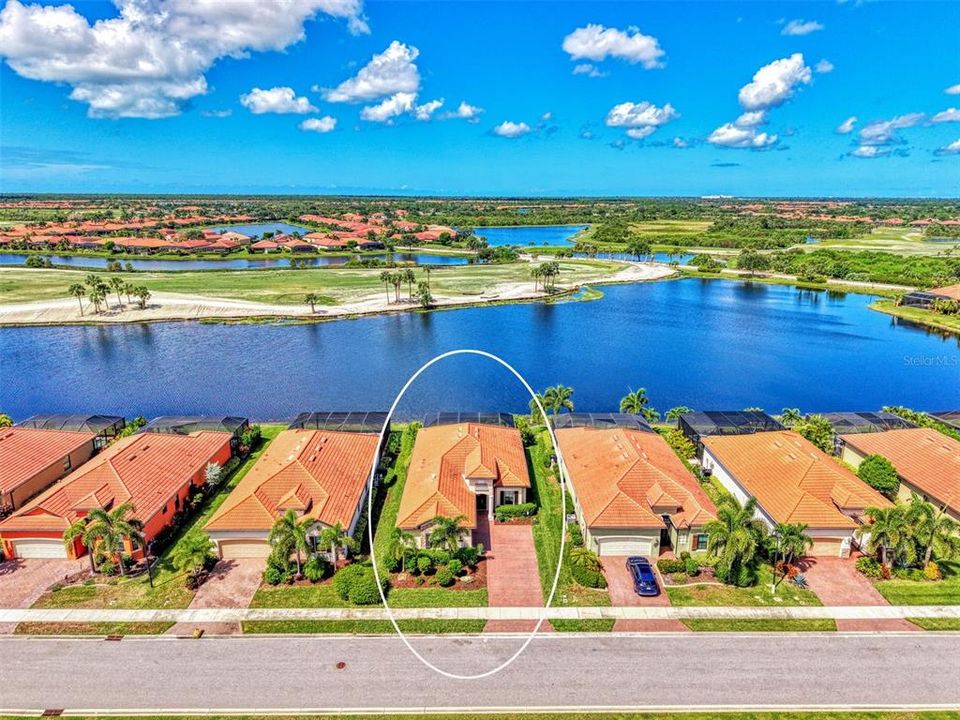 For Sale: $709,000 (2 beds, 2 baths, 1858 Square Feet)