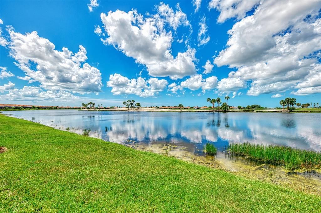For Sale: $709,000 (2 beds, 2 baths, 1858 Square Feet)