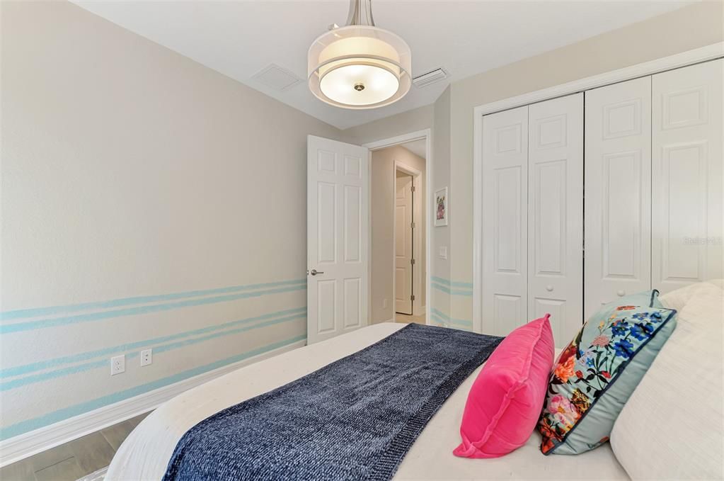 For Sale: $709,000 (2 beds, 2 baths, 1858 Square Feet)