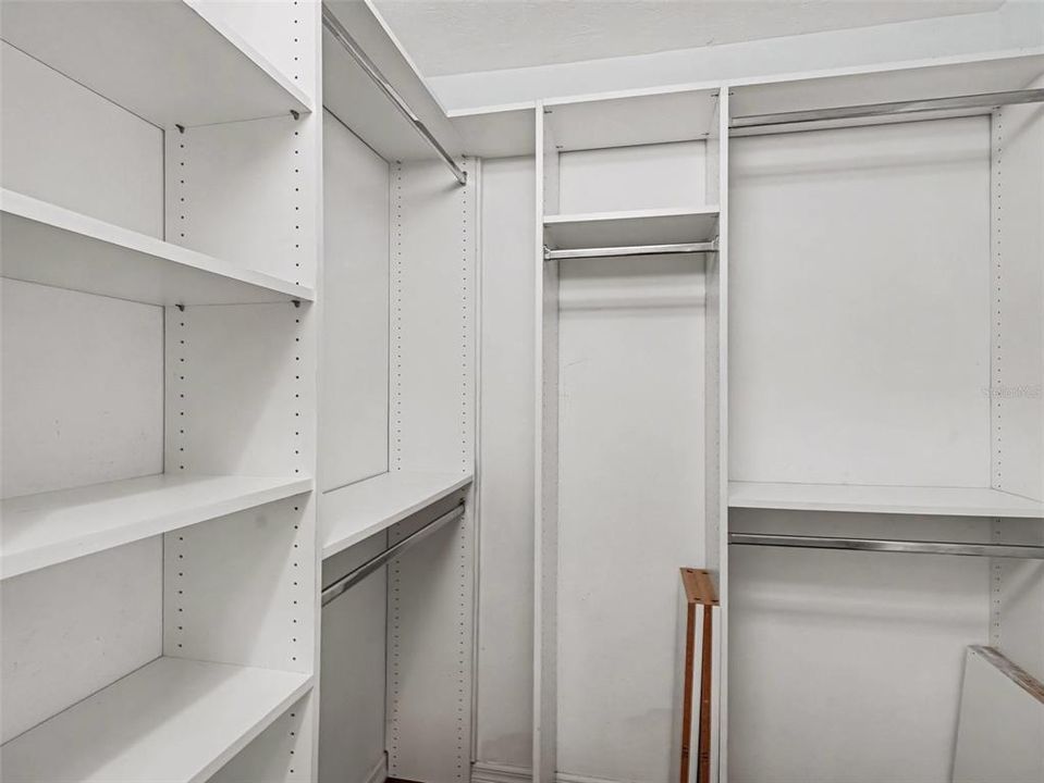 На продажу: $719,000 (3 спален, 3 ванн, 2615 Квадратных фут)