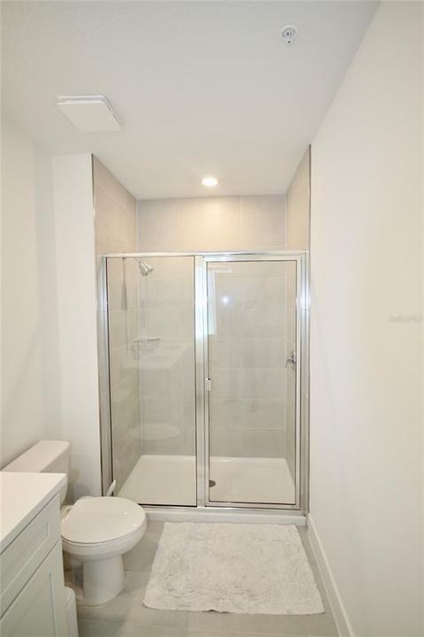 For Rent: $2,550 (3 beds, 2 baths, 1907 Square Feet)
