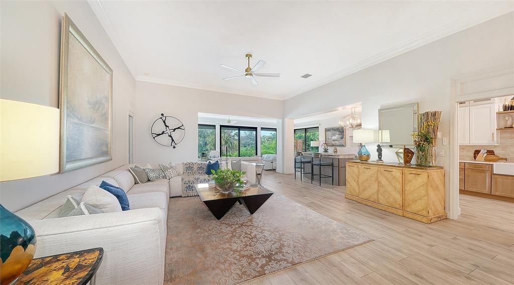 For Sale: $1,295,000 (3 beds, 2 baths, 2850 Square Feet)