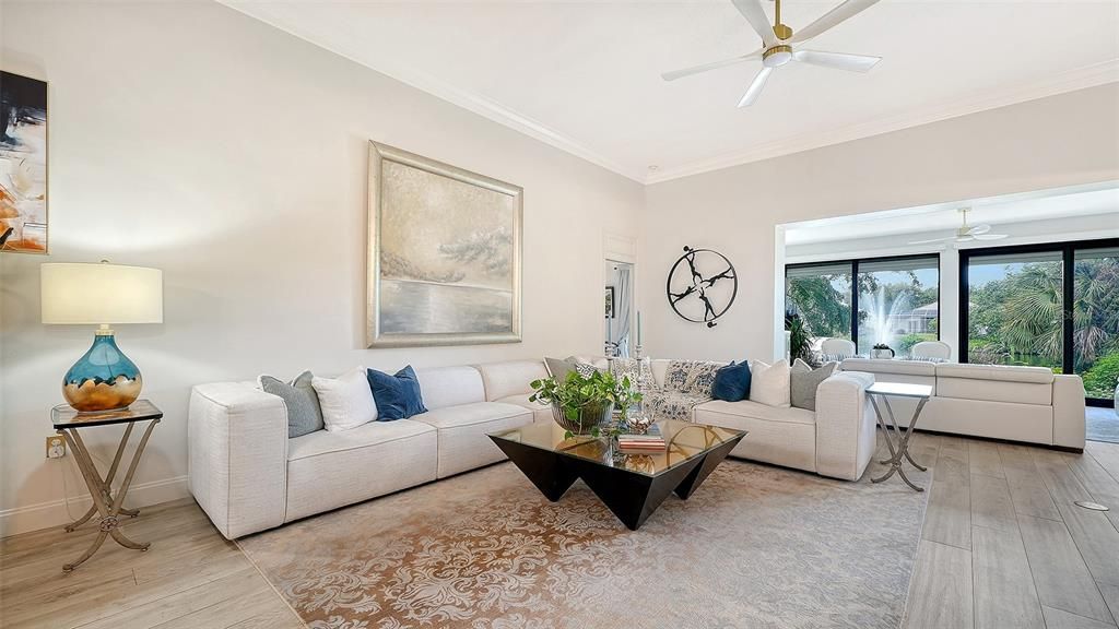 For Sale: $1,295,000 (3 beds, 2 baths, 2850 Square Feet)