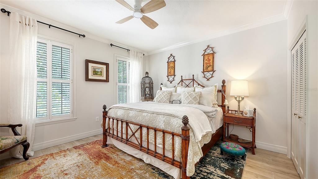 For Sale: $1,295,000 (3 beds, 2 baths, 2850 Square Feet)