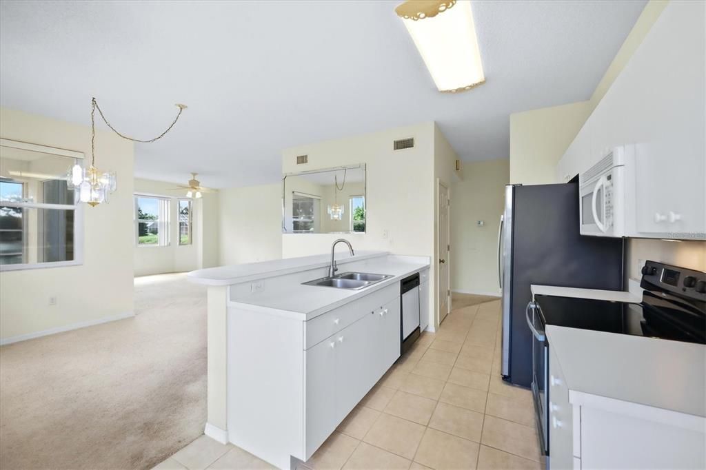 En Venta: $257,500 (2 camas, 2 baños, 1390 Pies cuadrados)