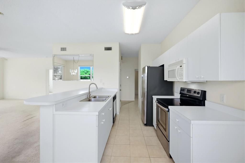 En Venta: $257,500 (2 camas, 2 baños, 1390 Pies cuadrados)
