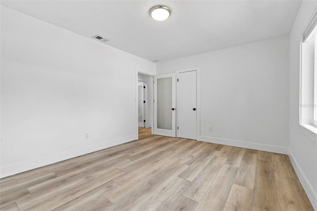 For Rent: $6,000 (3 beds, 2 baths, 1588 Square Feet)