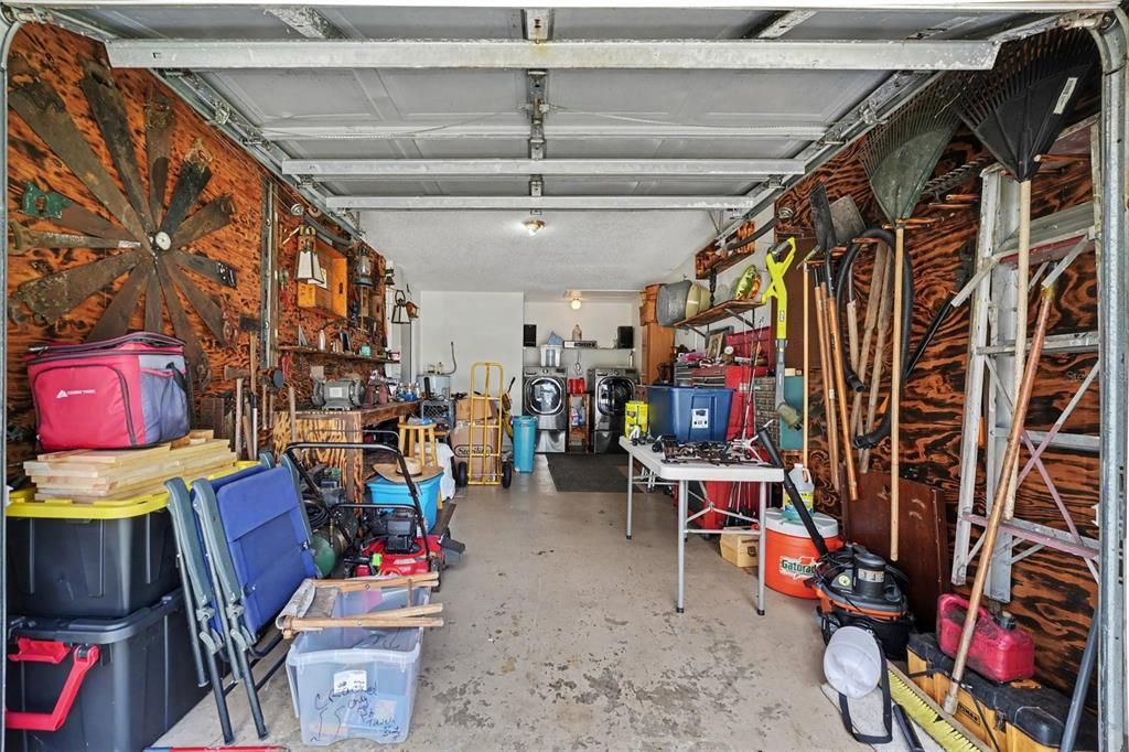На продажу: $199,900 (3 спален, 2 ванн, 1128 Квадратных фут)