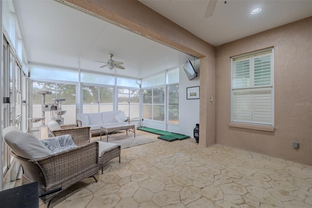 For Sale: $419,000 (3 beds, 2 baths, 2274 Square Feet)