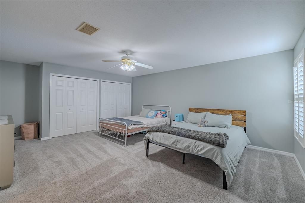 For Sale: $419,000 (3 beds, 2 baths, 2274 Square Feet)