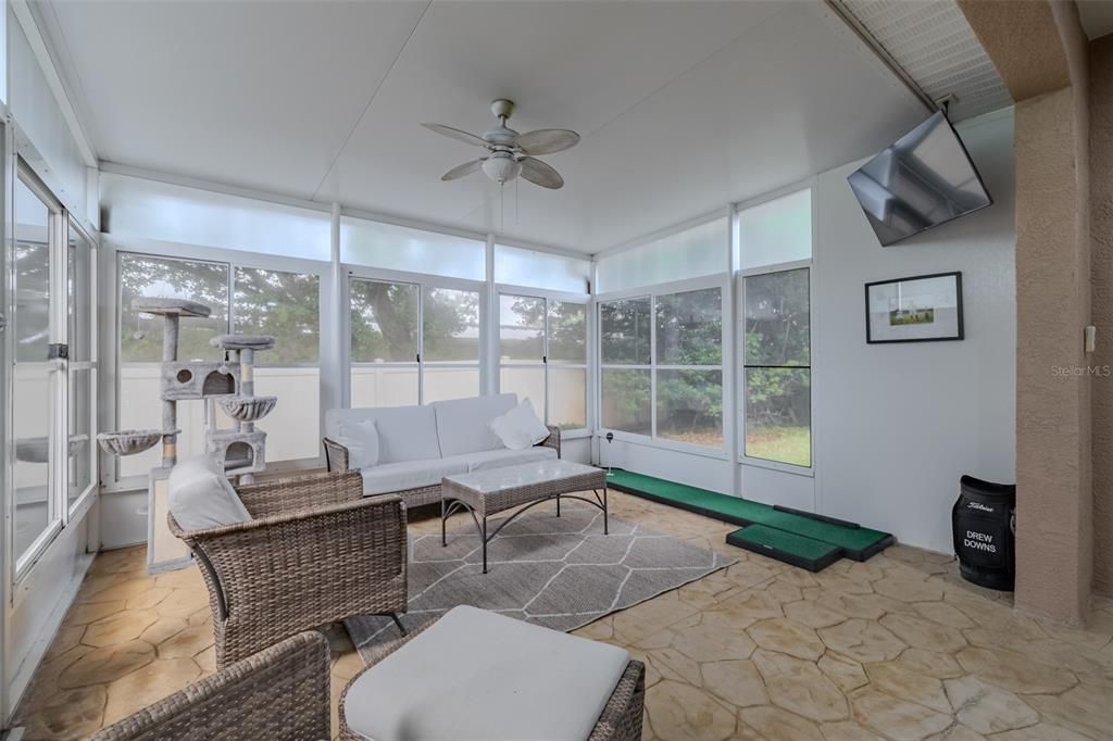 For Sale: $419,000 (3 beds, 2 baths, 2274 Square Feet)