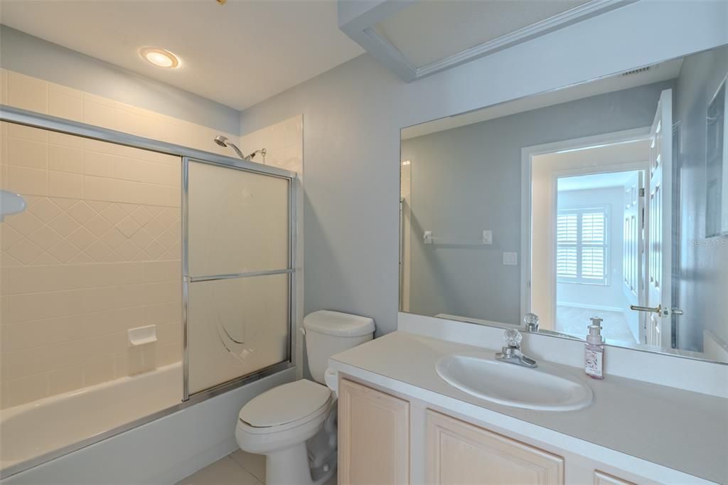 For Sale: $419,000 (3 beds, 2 baths, 2274 Square Feet)